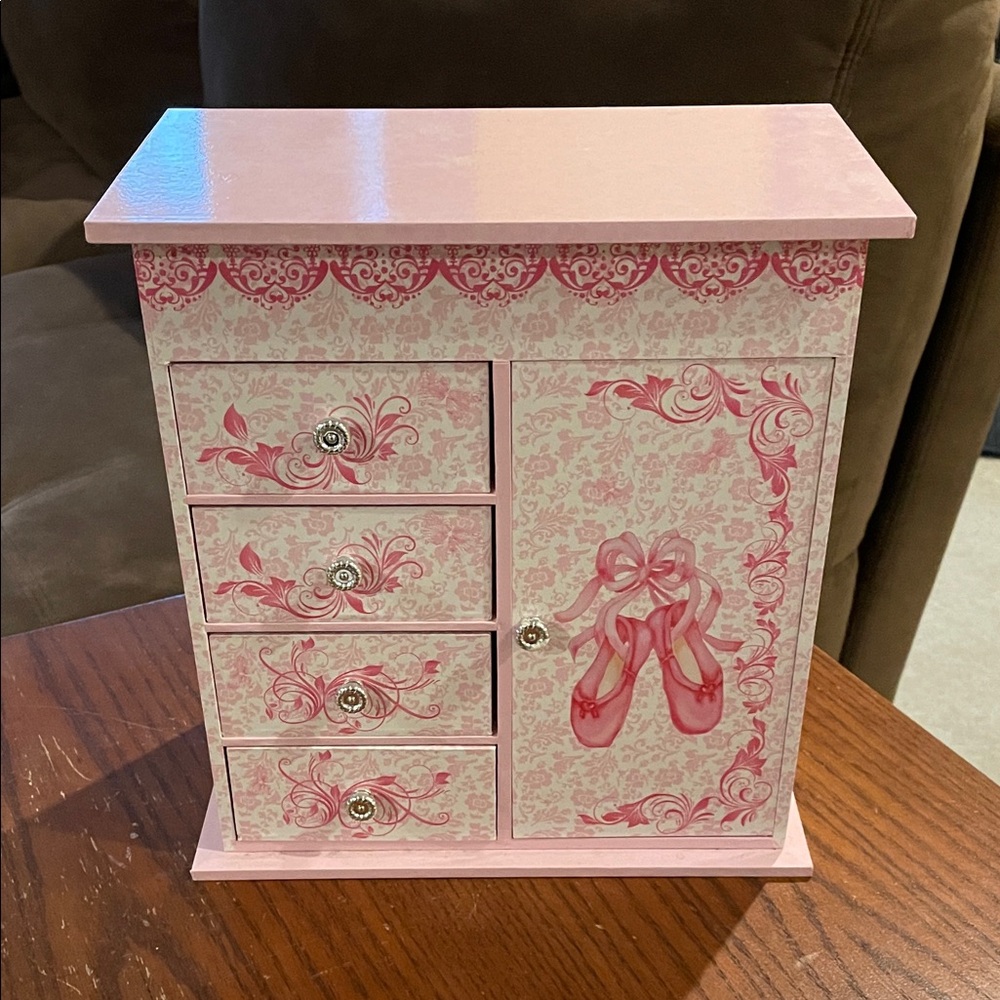 Musical Ballerina Jewelry Box